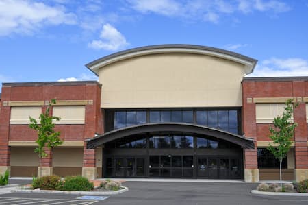 Storefront Washing Thumbnail